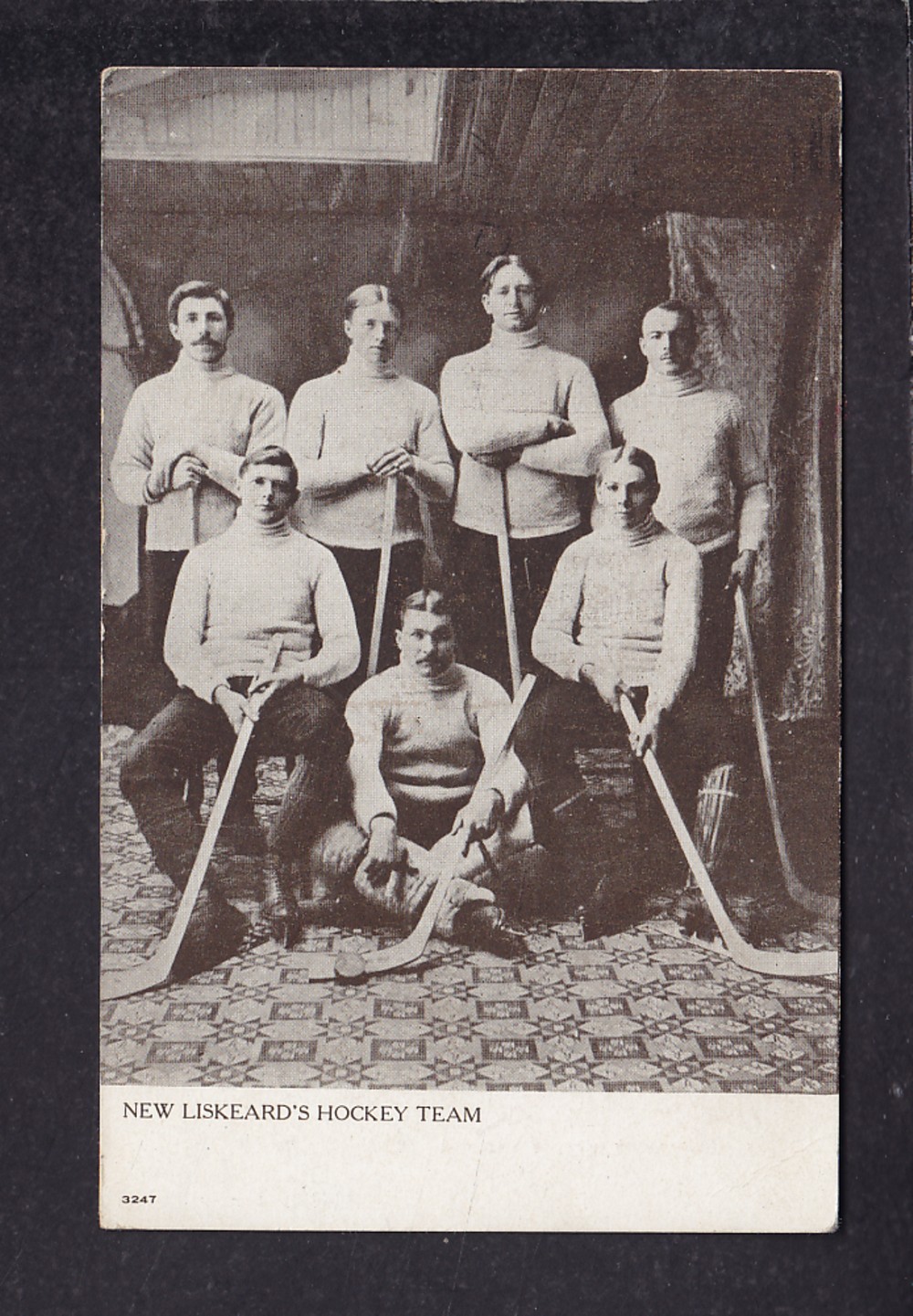 1909 NEW LISKEARD HOCKEY TEAM POST CARD photo