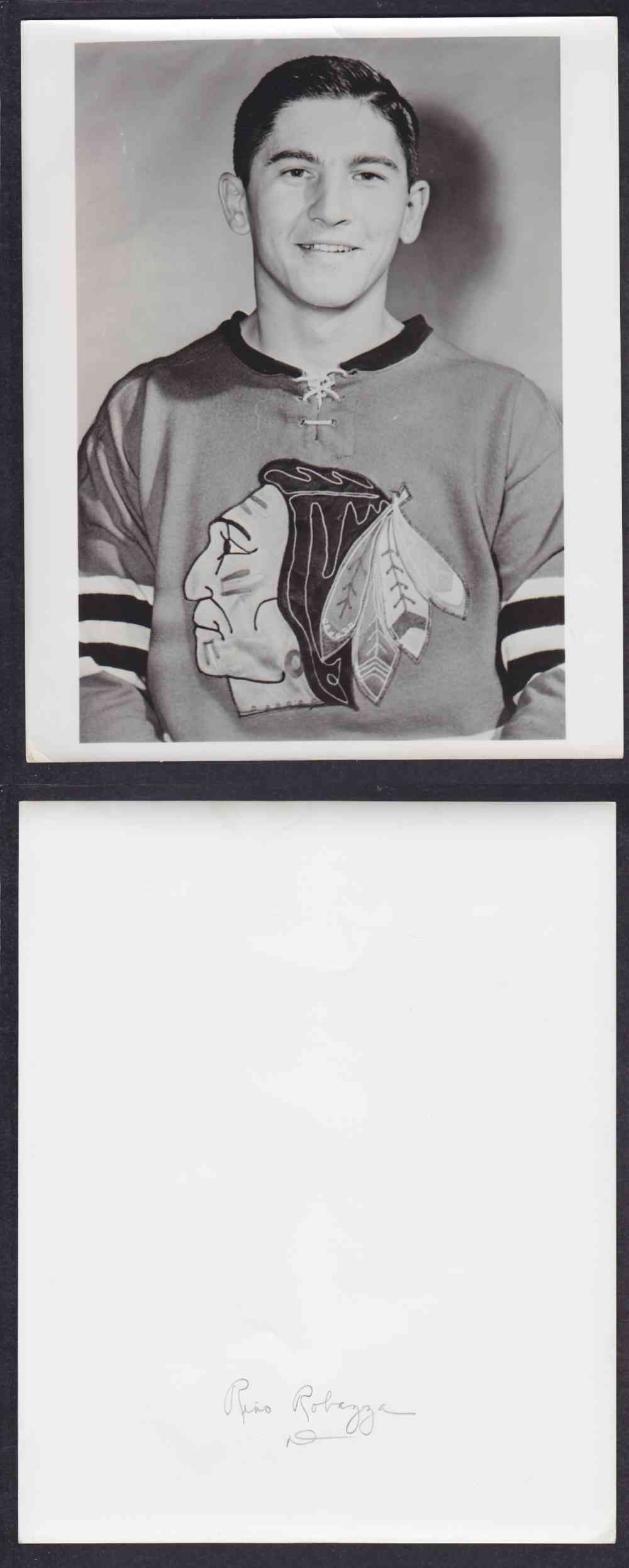 1950'S CHICAGO BLACKHAWKS PHOTO R. ROBAZZA photo