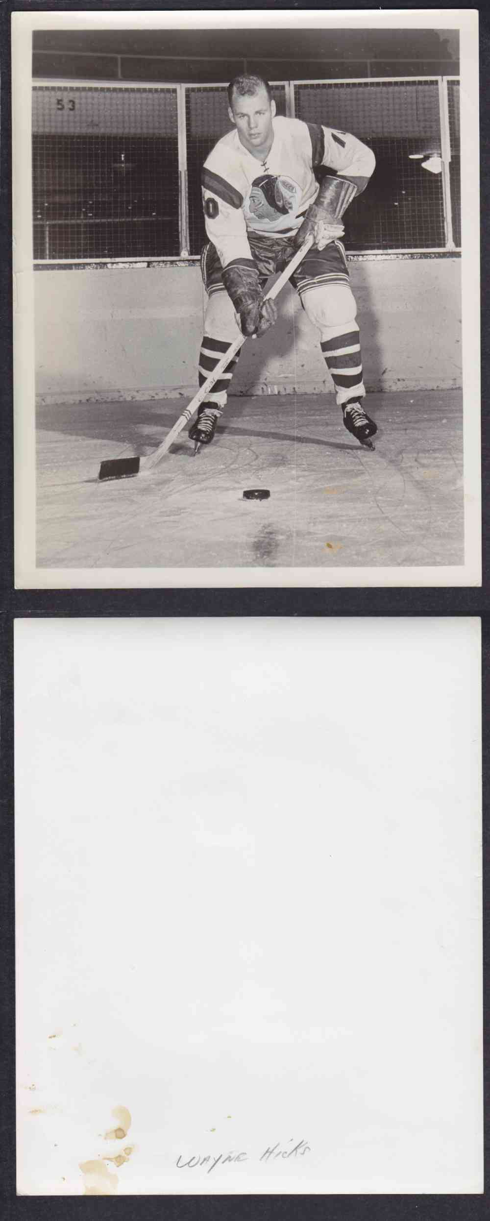 1960'S CHICAGO BACKHAWKS PHOTO W. HICKS photo 1960'S CHICAGO BACKHAWKS PHOTO W. HICKS photo