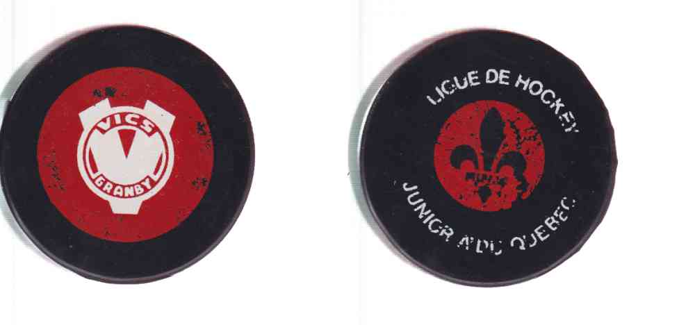 1972-80 B2 BILTRITE QUEBEC JR.A GRANBY VICS GAME PUCK photo