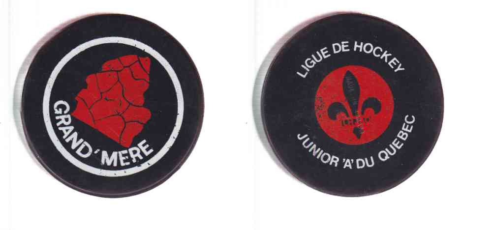 1972-80 B2 BILTRITE QUEBEC JR.A GRAND MERE GAME PUCK photo