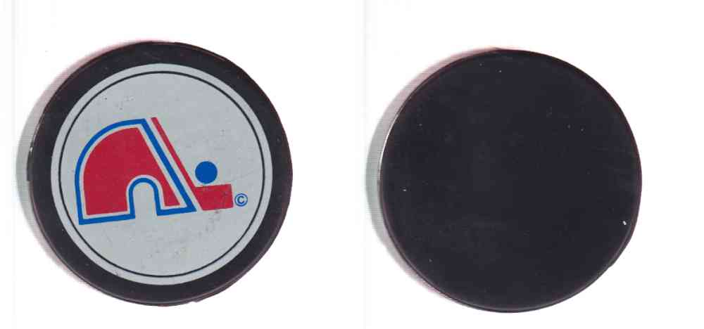 1976-83 V4 VICEROY QUEBEC NORDIQUE PUCK photo 1976-83 V4 VICEROY QUEBEC NORDIQUE PUCK photo