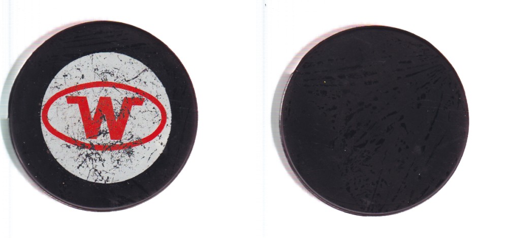 1975-82 V3 VICEROY MONTREAL RED WHITE & BLUE photo