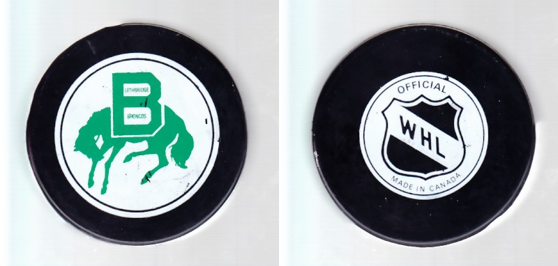 1983-86 WHL GDR LETHBRIDGE BRONCOS GAME PUCK photo 1983-86 WHL GDR LETHBRIDGE BRONCOS GAME PUCK photo