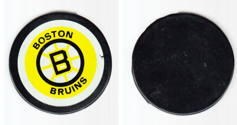 1976-83 NHL VICEROY BOSTON BRUINS GAME PUCK photo 1976-83 NHL VICEROY BOSTON BRUINS GAME PUCK photo