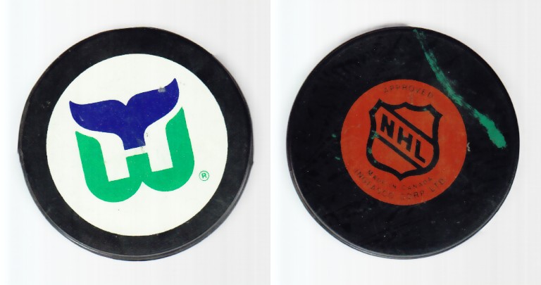1979-80 NHL BILTRITE HARTFORD WHALERS GAME PUCK photo 1979-80 NHL BILTRITE HARTFORD WHALERS GAME PUCK photo