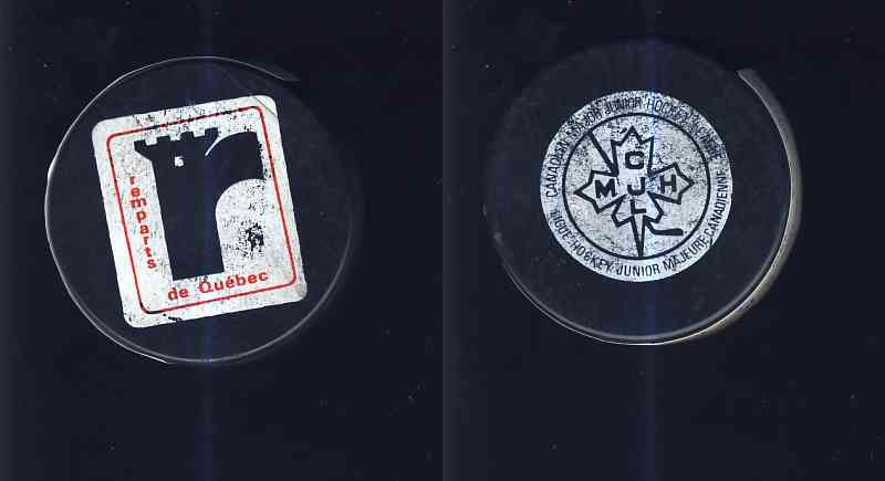 1973-77 C22 CZECHUSLOVAKIA QUEBEC REMPARTS GAME PUCK photo 1973-77 C22 CZECHUSLOVAKIA QUEBEC REMPARTS GAME PUCK photo