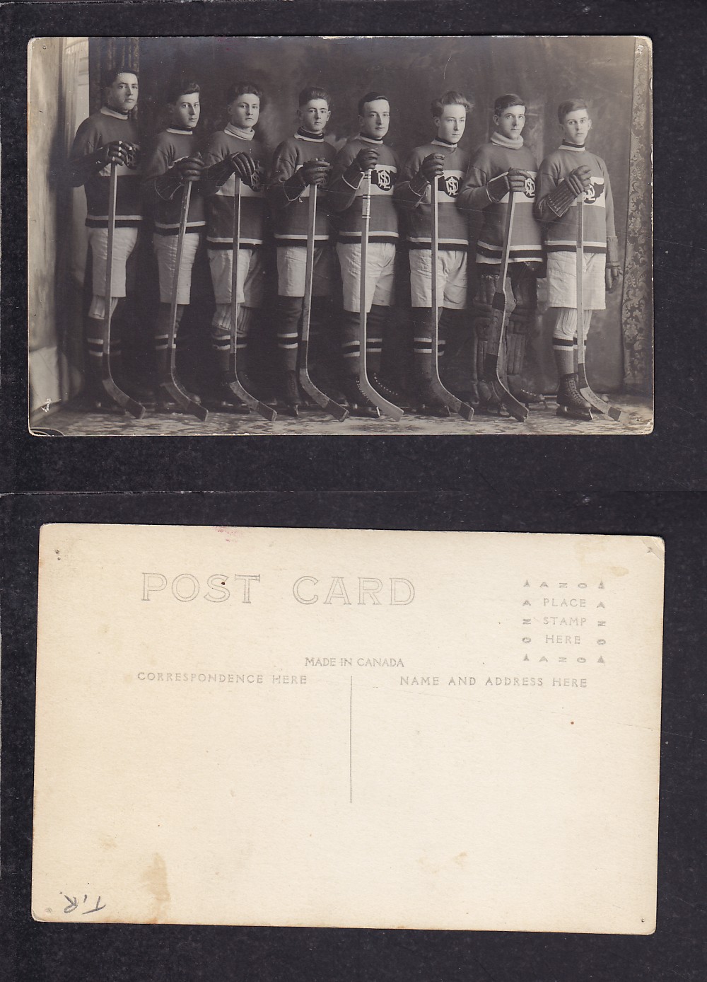 1900'S HOCKEY TEAM POST CARD photo