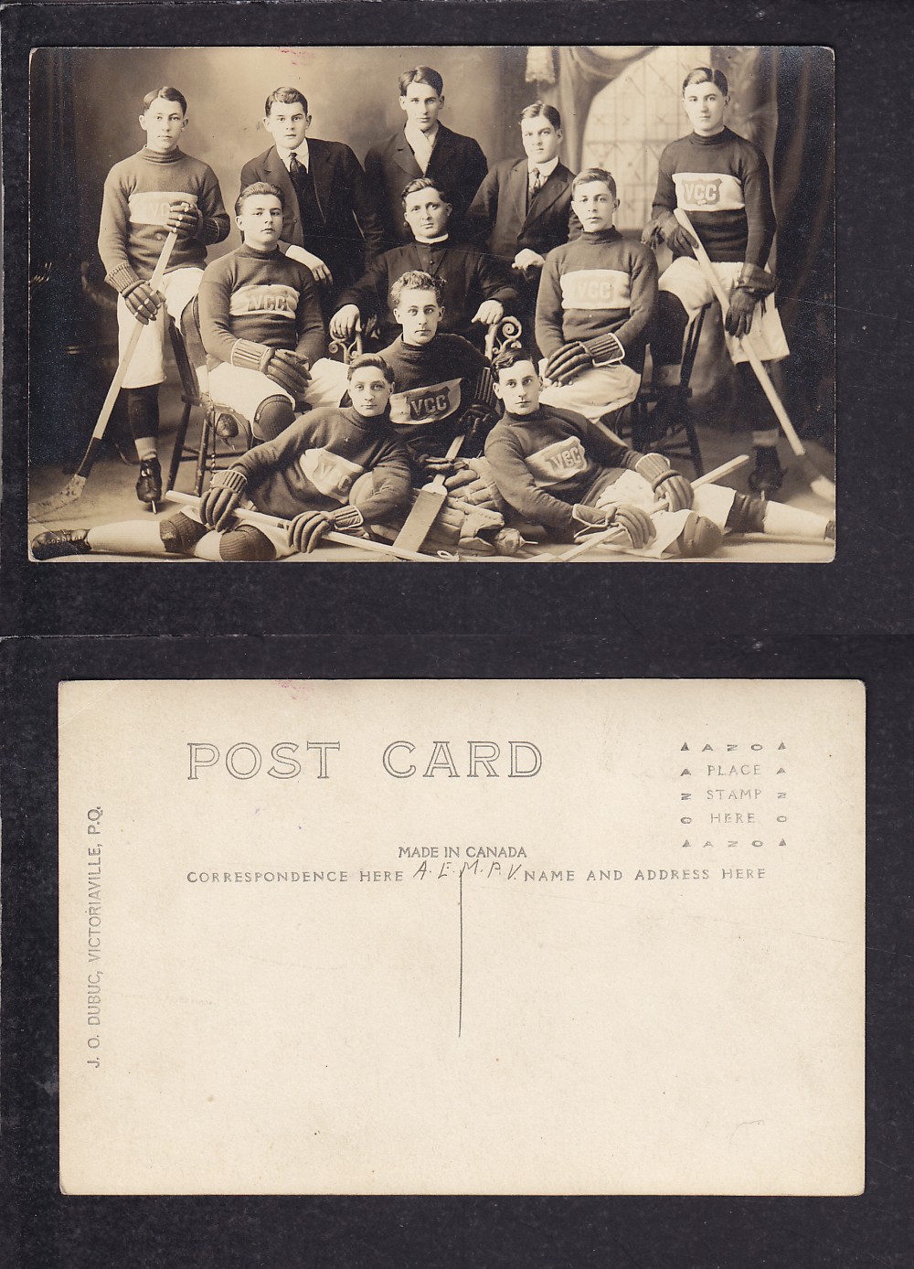 1910'S VICTORIAVILLE HOCKEY TEAM POST CARD photo