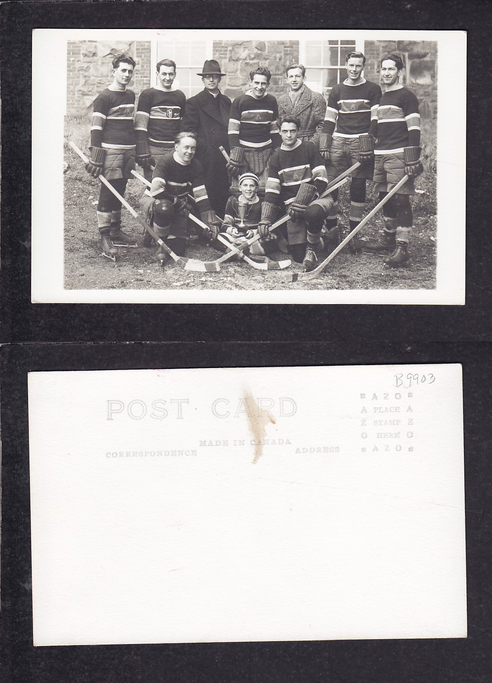 1920'S HOCKEY TEAM POST CARD photo