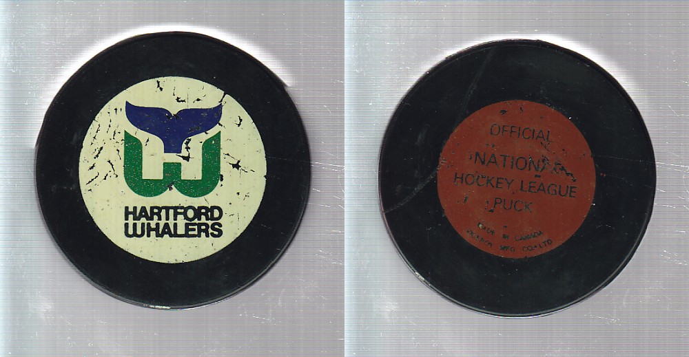 1980-83 VICEROY V4 HARTFORD WHALERS GAME PUCK photo 1980-83 VICEROY V4 HARTFORD WHALERS GAME PUCK photo