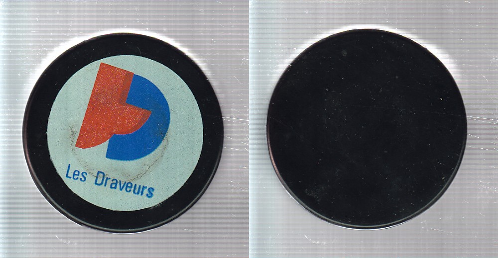 1975-83 C23 TROIS-RIVIERES DRAVEURS PUCK photo 1975-83 C23 TROIS-RIVIERES DRAVEURS PUCK photo