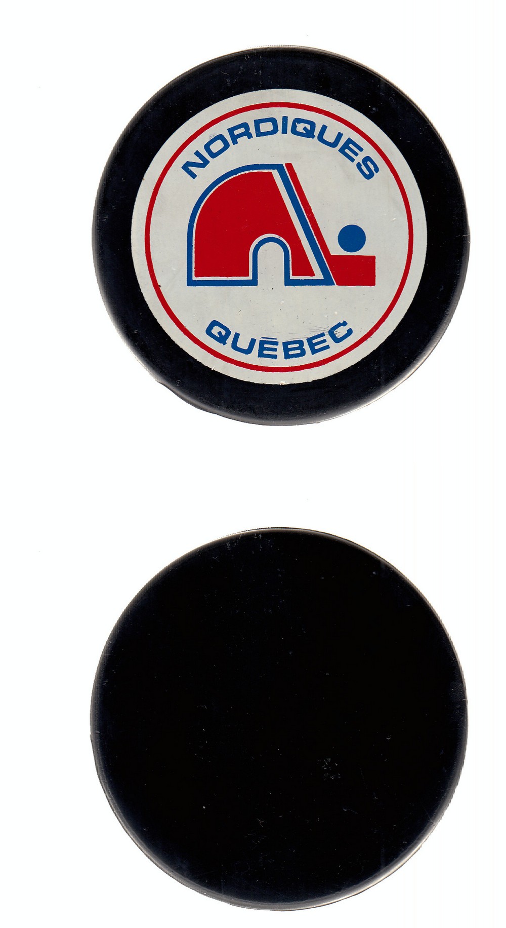 1976-83 VICEROY QUEBEC NORDIQUES PUCK photo 1976-83 VICEROY QUEBEC NORDIQUES PUCK photo