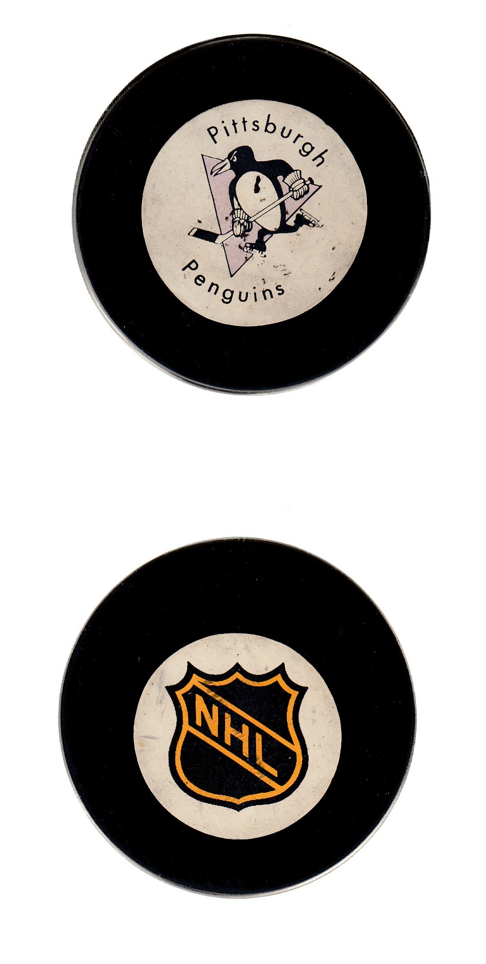 1972-74 BILTRITE PITTSBURGH PENGUINS PUCK photo