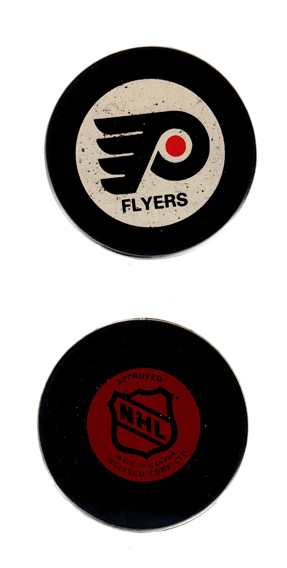 1980-85 VICEROY PHILADELPHIA FLYERS GAME PUCK photo 1980-85 VICEROY PHILADELPHIA FLYERS GAME PUCK photo