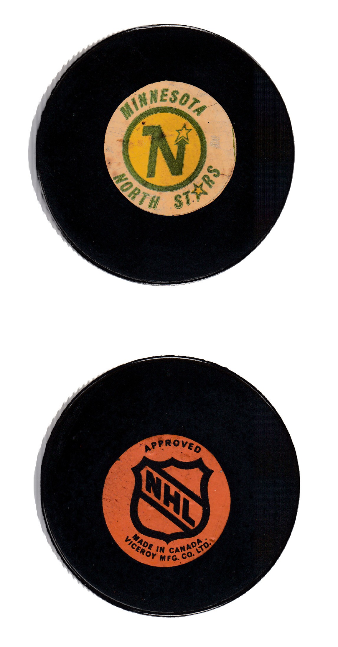 1975-83 VICEROY MINNESOTA NORTH STARS GAME PUCK photo 1975-83 VICEROY MINNESOTA NORTH STARS GAME PUCK photo