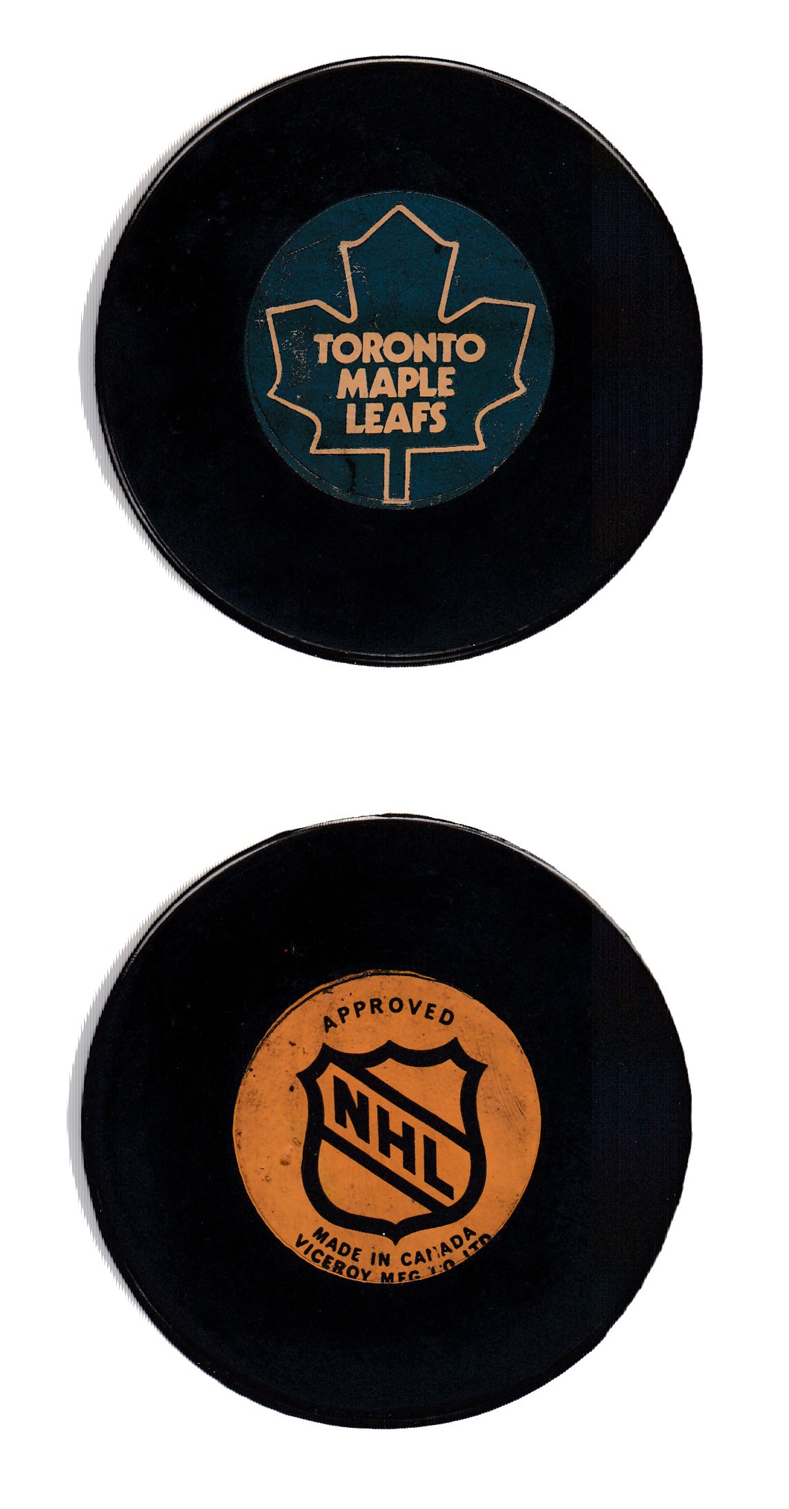 1975-83 VICEROY TORONTO MAPLE LEAFS GAME PUCK photo 1975-83 VICEROY TORONTO MAPLE LEAFS GAME PUCK photo