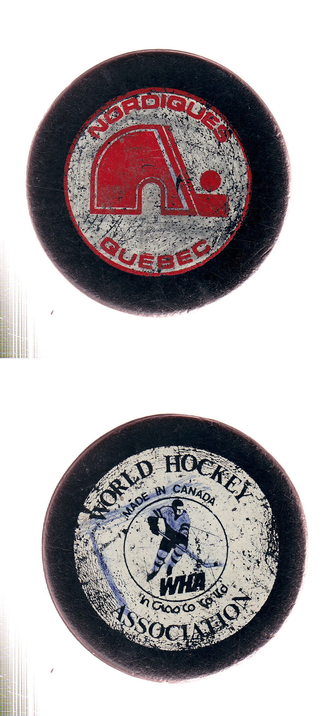 1978-79 BILTRITE IN GLAS CO QUEBEC NORDIQUES GAME PUCK photo 1978-79 BILTRITE IN GLAS CO QUEBEC NORDIQUES GAME PUCK photo