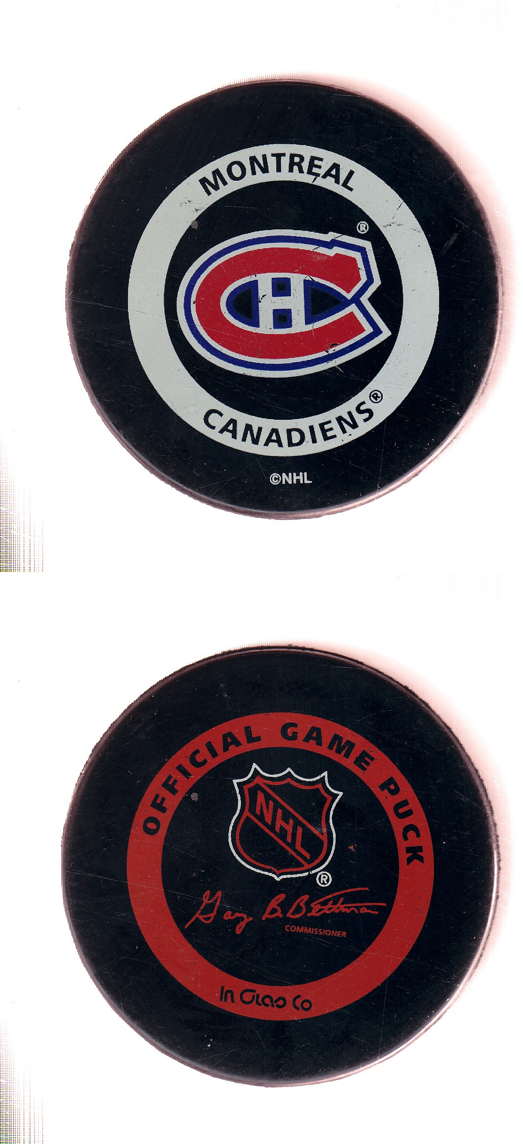 1996-99 IN GLAS CO MONTREAL CANADIENS GAME PUCK photo 1996-99 IN GLAS CO MONTREAL CANADIENS GAME PUCK photo