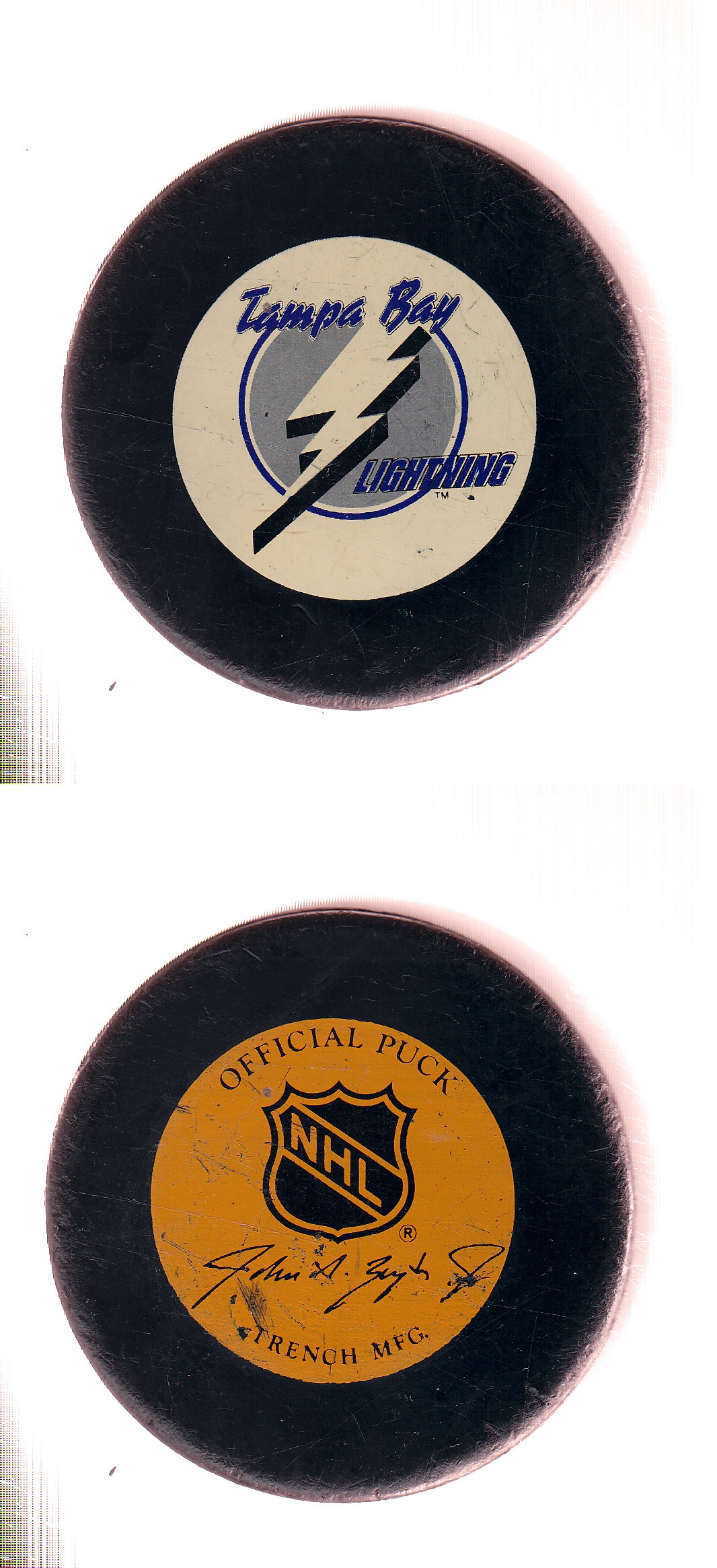1982-92 GT1 (WITH OFFICIAL) TAMPA BAY LIGHTNING GAME PUCK photo 1982-92 GT1 (WITH OFFICIAL) TAMPA BAY LIGHTNING GAME PUCK photo