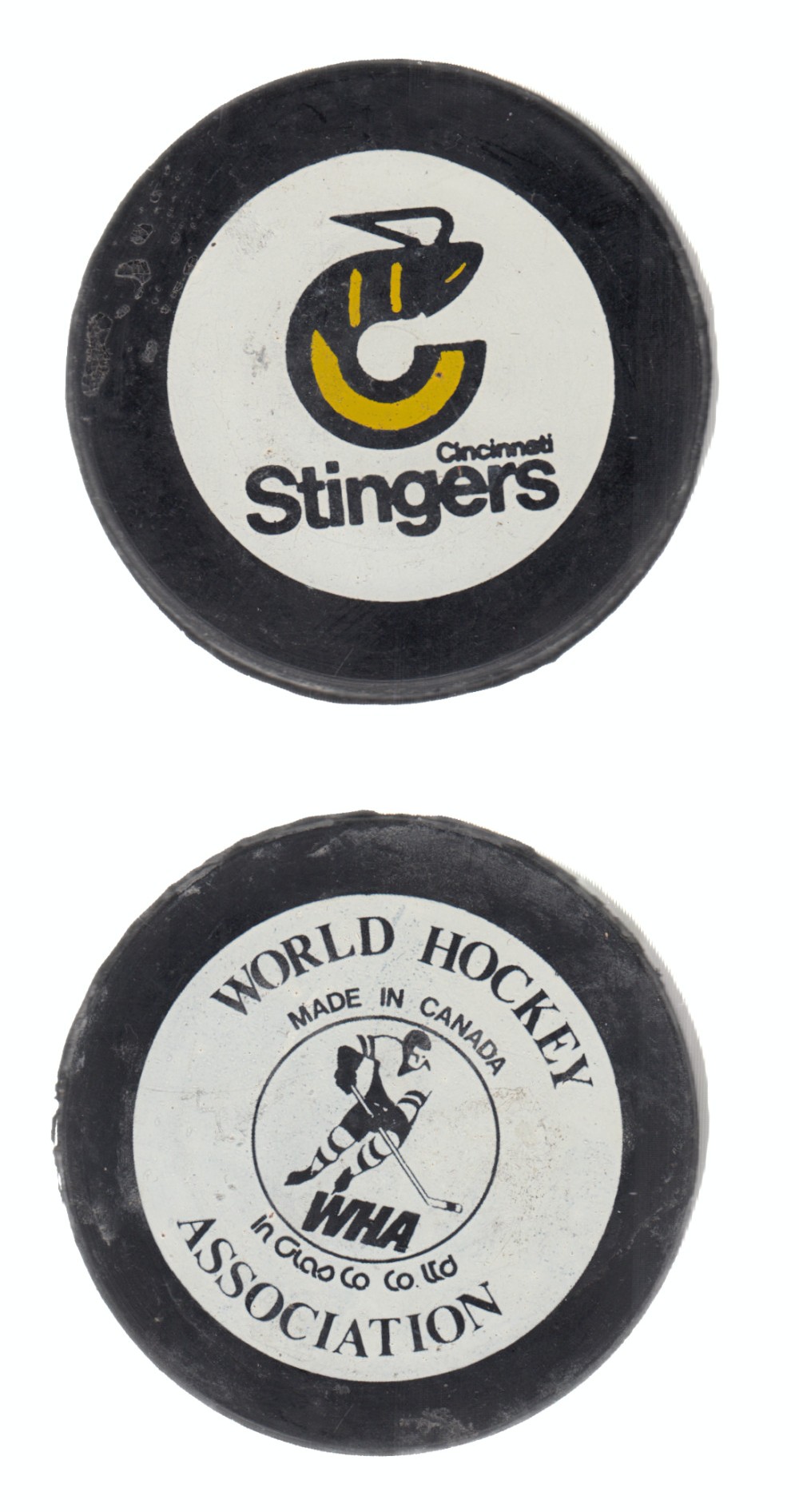 1978-79 BILTRITE B3 WHA CINCINNATI STINGERS GAME PUCK photo 1978-79 BILTRITE B3 WHA CINCINNATI STINGERS GAME PUCK photo
