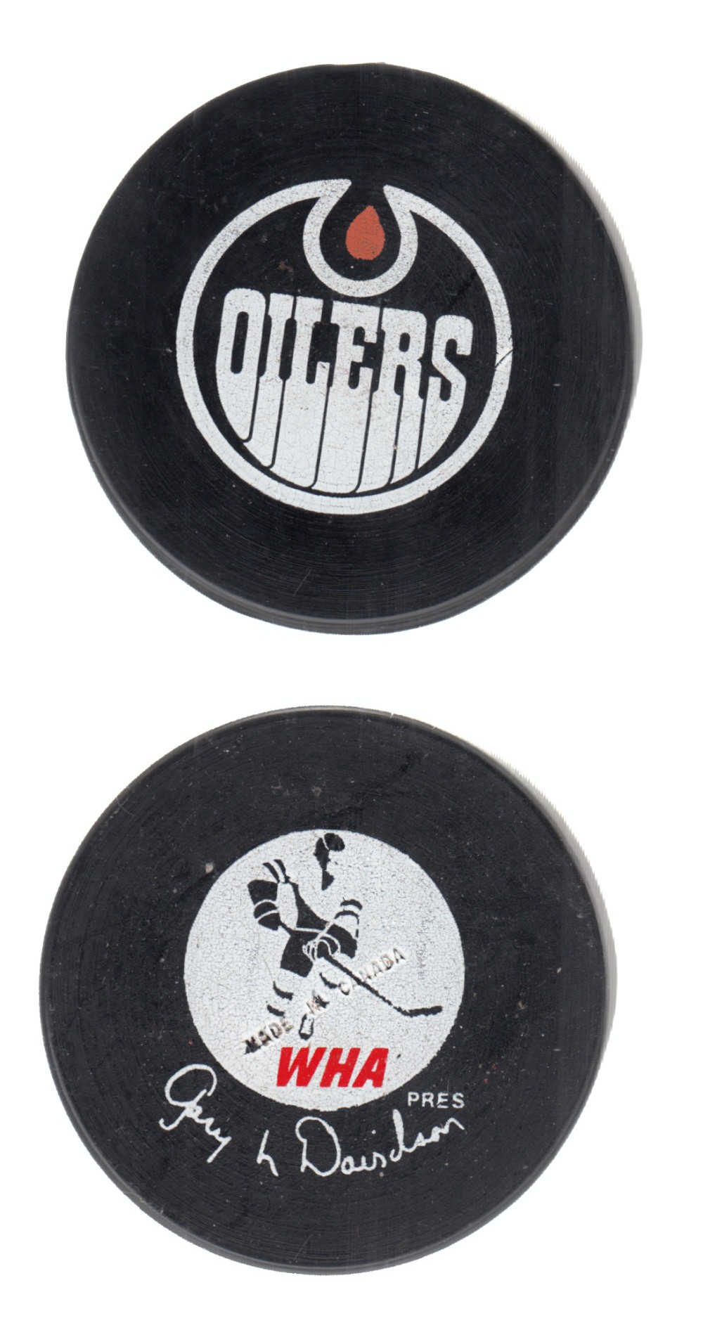 1973-74 WHA BILTRITE B2 EDMONTON OILERS GAME PUCK photo