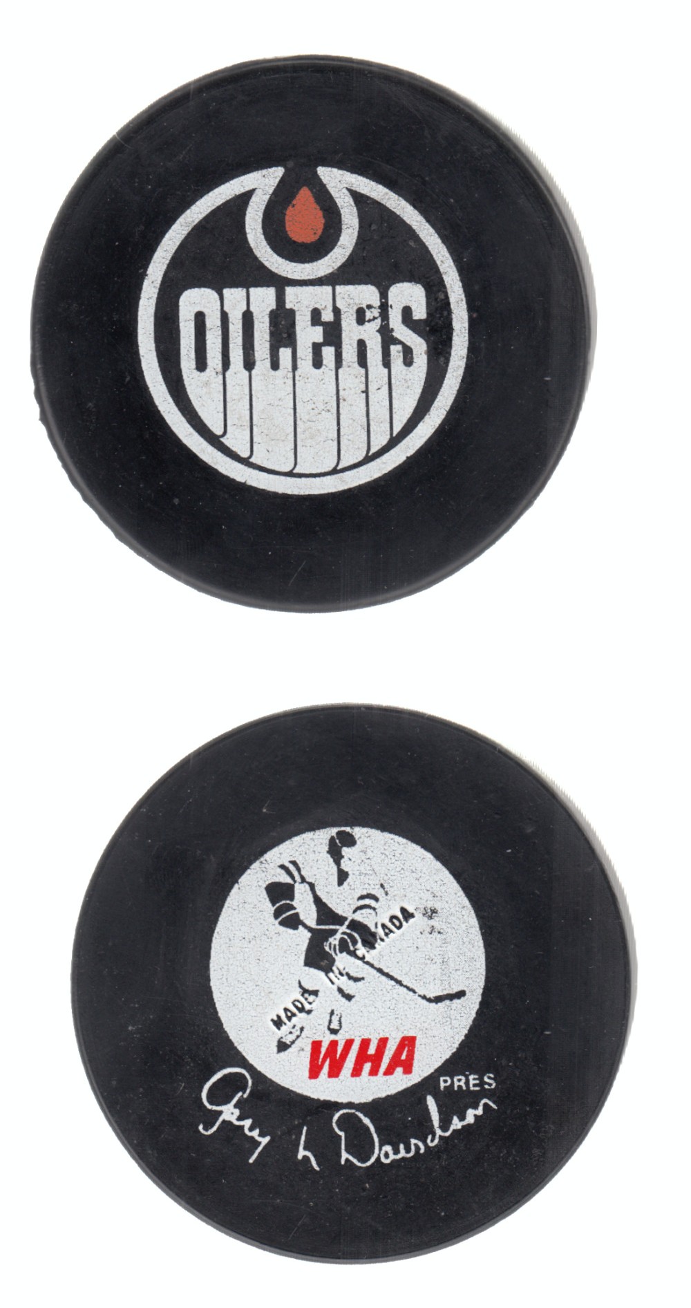 1973-74 WHA BILTRITE B2 EDMONTON OILERS GAME PUCK photo