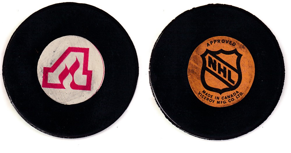 1975-83 VICEROY V3 ATLANTA FLAMES GAME PUCK photo 1975-83 VICEROY V3 ATLANTA FLAMES GAME PUCK photo