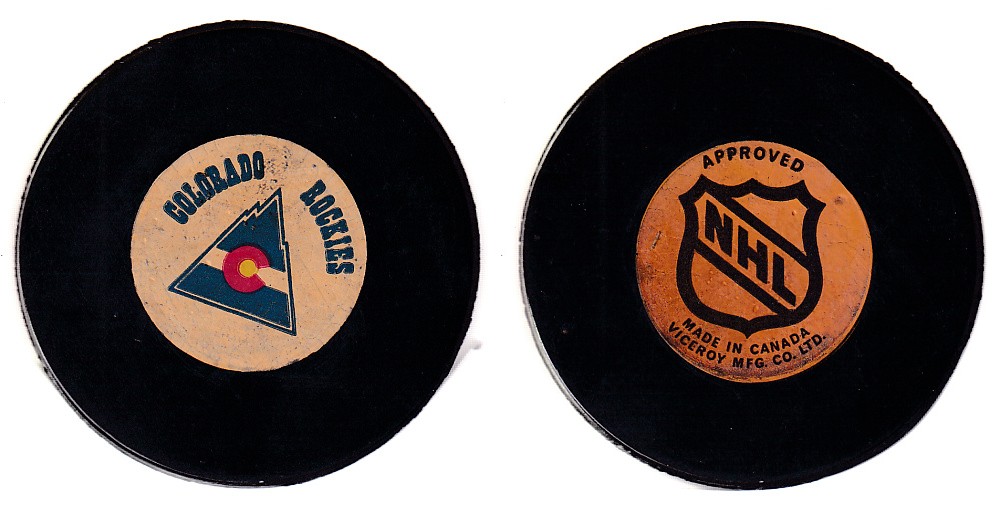 1975-83 VICEROY V3 COLORADO ROCKIES V.1 GAME PUCK photo 1975-83 VICEROY V3 COLORADO ROCKIES V.1 GAME PUCK photo