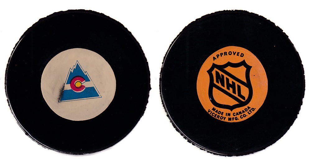 1975-83 VICEROY V3 COLORADO ROCKIES V.2 GAME PUCK photo 1975-83 VICEROY V3 COLORADO ROCKIES V.2 GAME PUCK photo