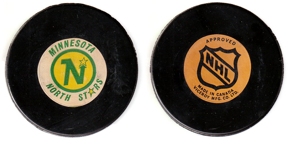 1975-83 VICEROY V3 MINNESOTA NORTH STARS GAME PUCK photo 1975-83 VICEROY V3 MINNESOTA NORTH STARS GAME PUCK photo