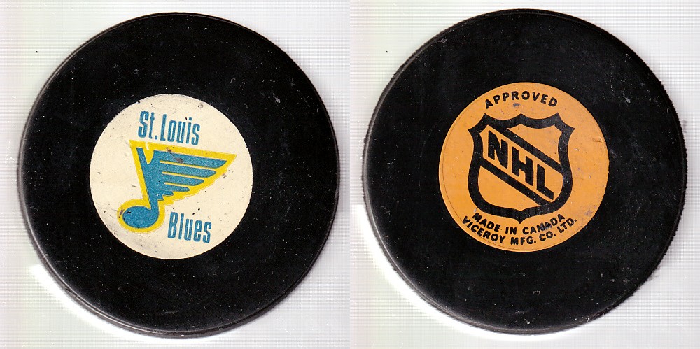 1975-83 VICEROY V3 ST. LOUIS BLUES GAME PUCK photo 1975-83 VICEROY V3 ST. LOUIS BLUES GAME PUCK photo