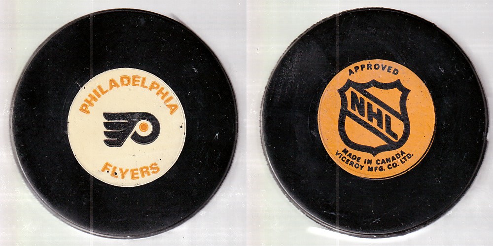 1975-83 VICEROY V3 PHILADELPHIA FLYERS V1 GAME PUCK photo 1975-83 VICEROY V3 PHILADELPHIA FLYERS V1 GAME PUCK photo