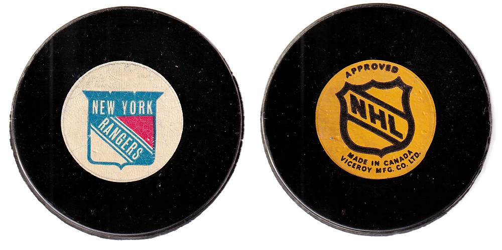 1972-75 VICEROY V2 NY RANGERS GAME PUCK photo