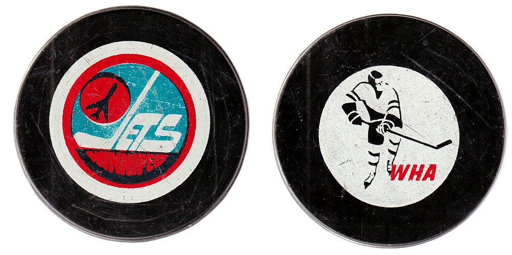 1975-78 WHA BILTRITE B2 WINNIPEG JETS GAME PUCK photo
