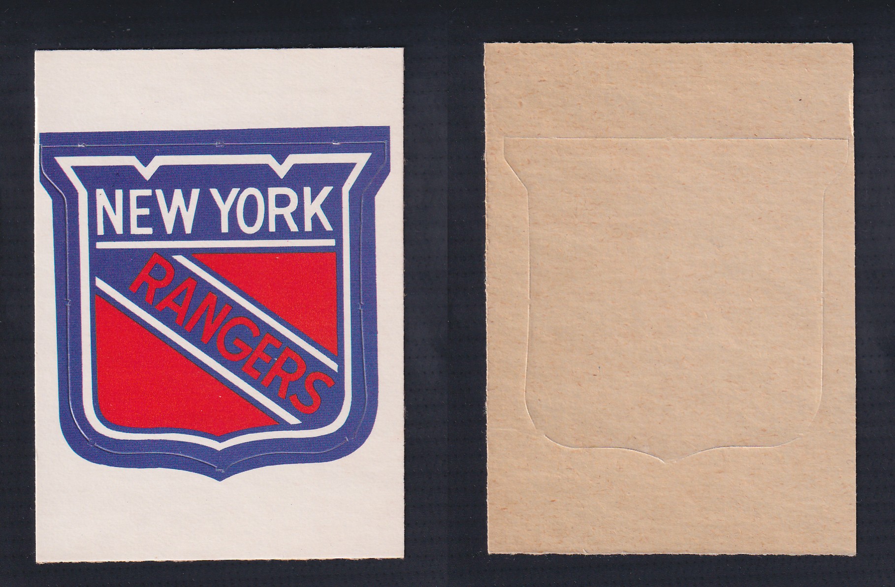 1972-73 O-PEE-CHEE TEAM EMBLEM NEW YORK RANGERS photo 1972-73 O-PEE-CHEE TEAM EMBLEM NEW YORK RANGERS photo